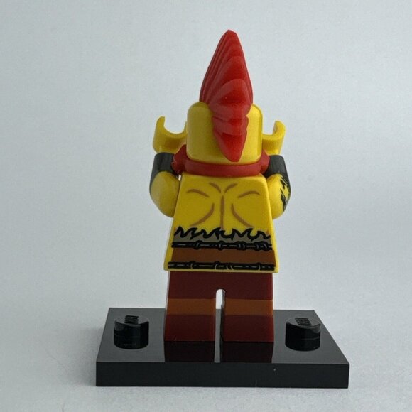 Lego Battle Dwarf Minifigure w Base 71018 Series 17 (lg5) - Picture 4 of 7